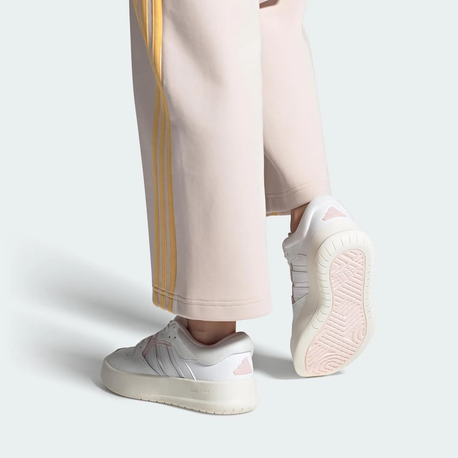 adidas Women's Court 24 Tennis Sneaker