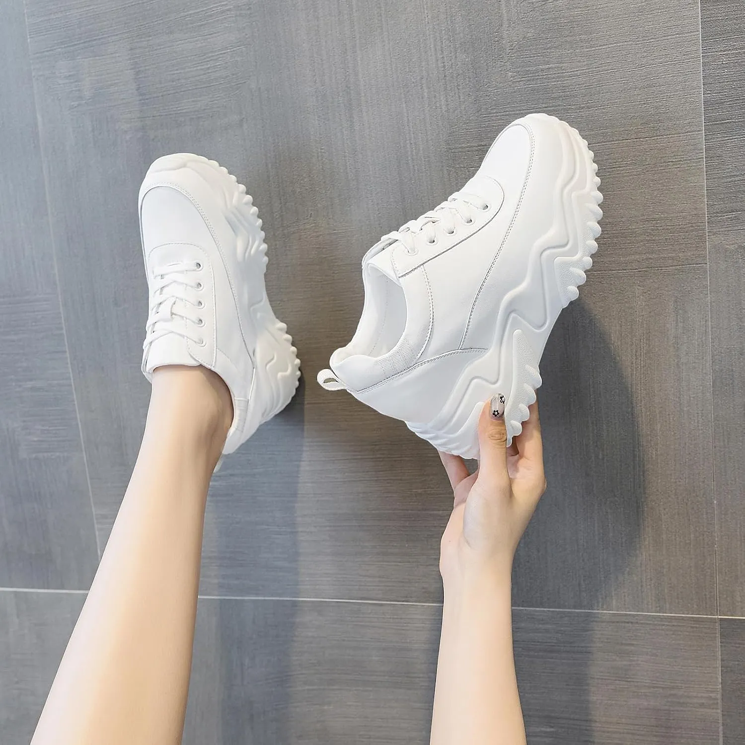 AONEGOLD Platform Sneakers High Heel Wedge Sneakers for Women Fashion Leather Chunky Sneakers Casual Walking Shoes Lace up Sneakers Increasing 3.15 inch