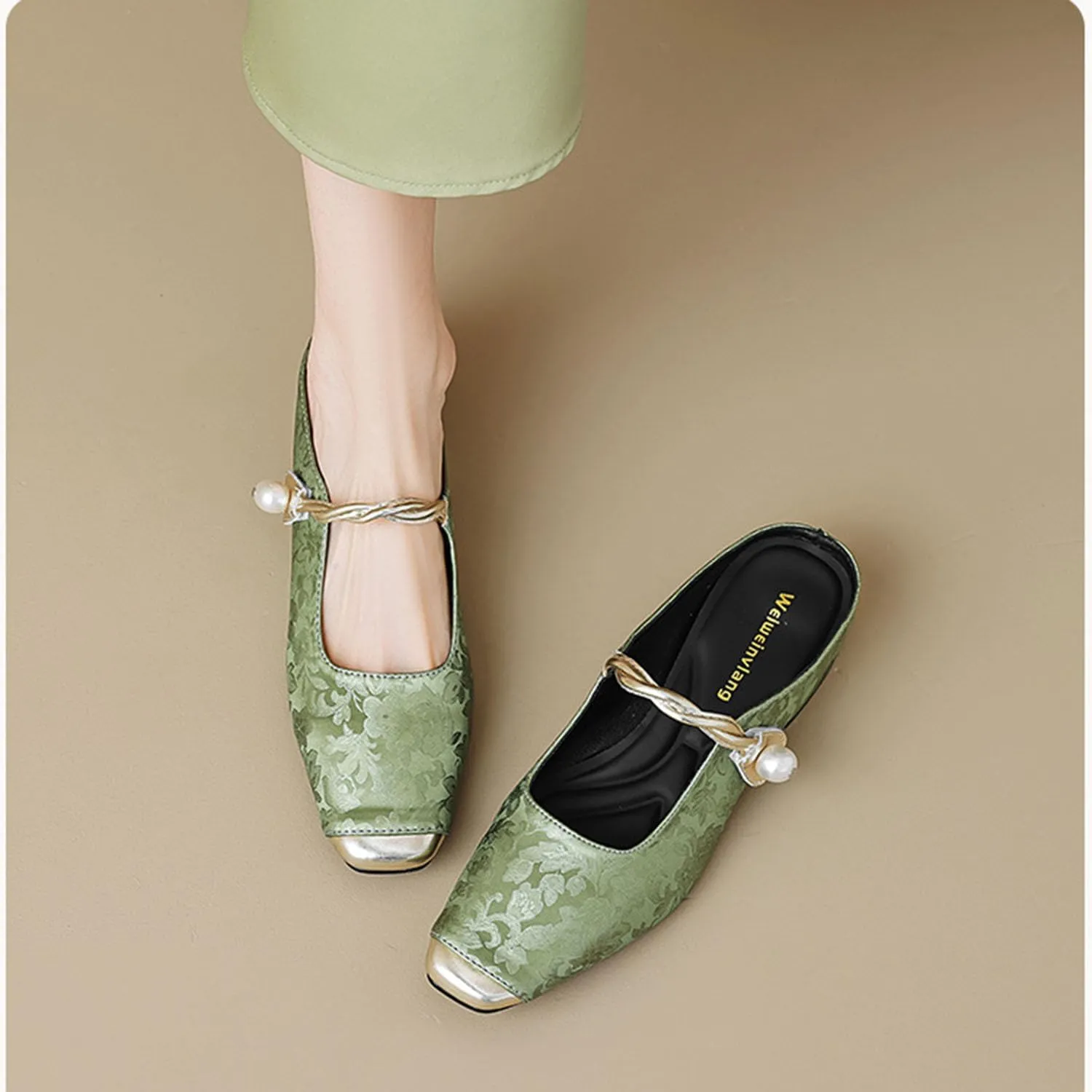 bbruriy Mary Jane Flats for Womens Vintage satin embroidered flat shoes Square Closed Toe slingback mules Strap Buckle Casual Dress Shoes