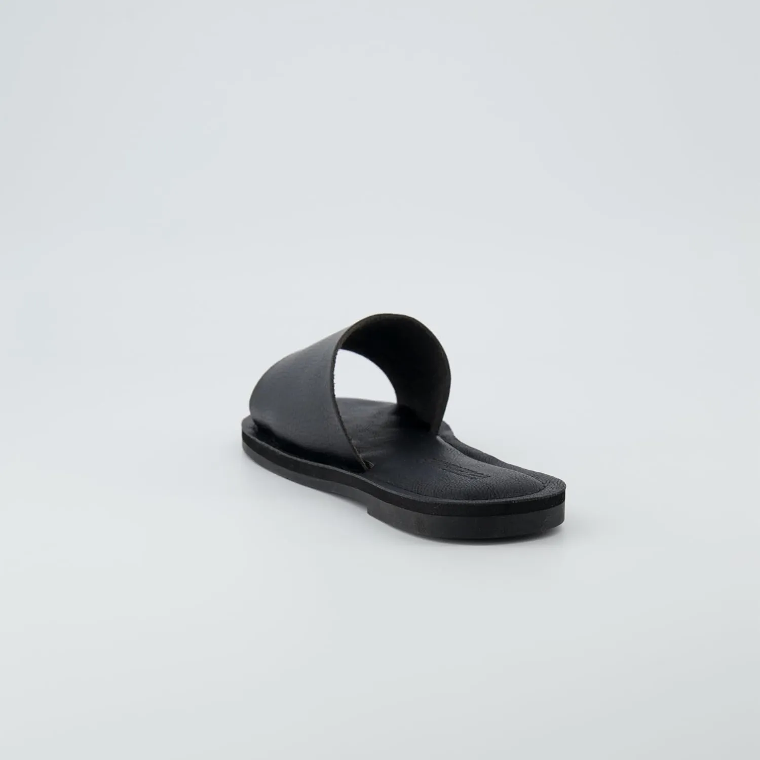 CUSHIONAIRE Women's Carly slide Sandal with Memory Foam