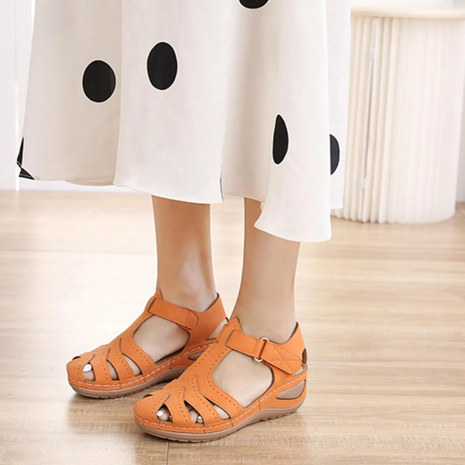 Dressy Flat Sandals for Women Criss Cross Flip Flops Anti-Slip Gladiator Solid Color Beach Falt Strappy Chic Lace Up Casual Vacation Open Toe Zipper Back Ankle Strap Walking Shoes Summer