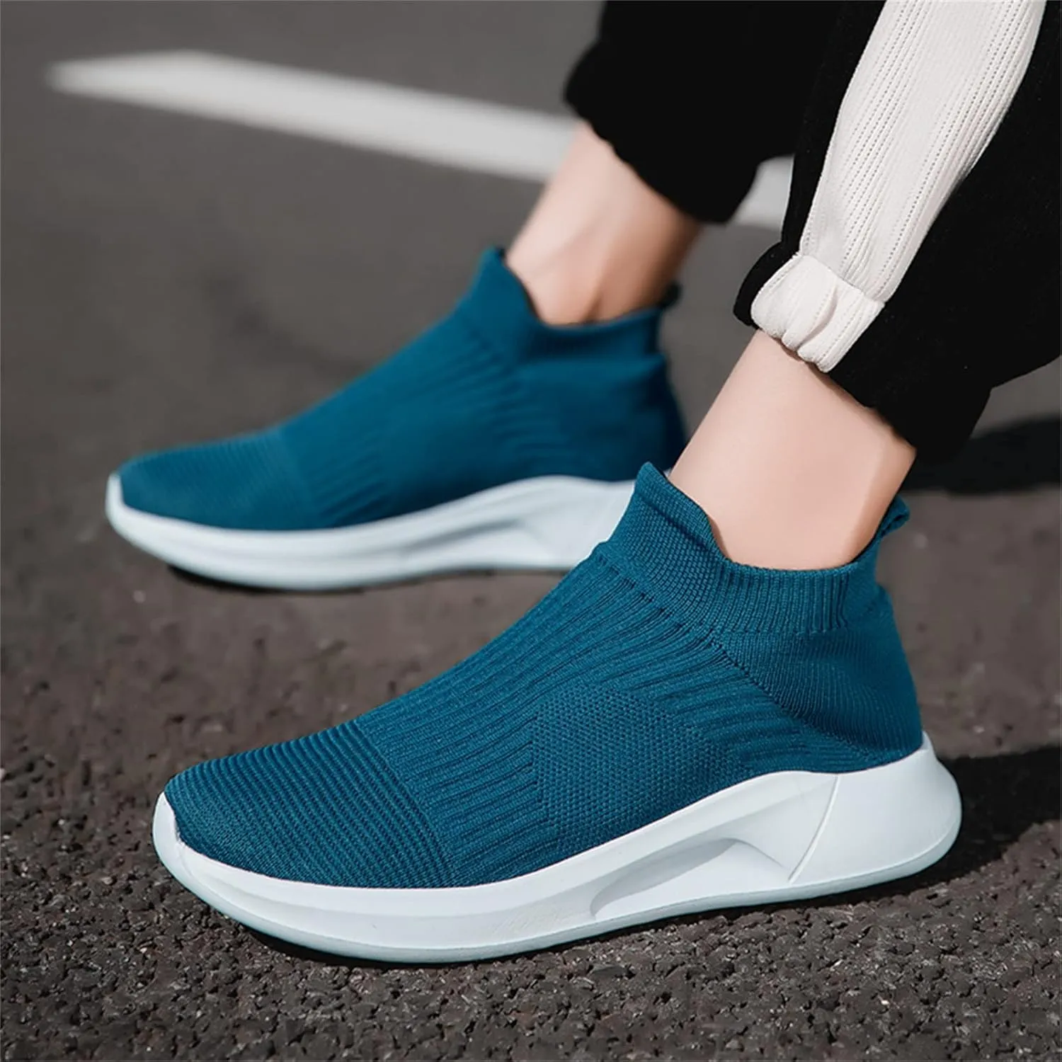 Fashion Lightweight Sneakers for Men Lightweight Breathable Walking Shoe Gym Tennis Business Formal Dress Shoes