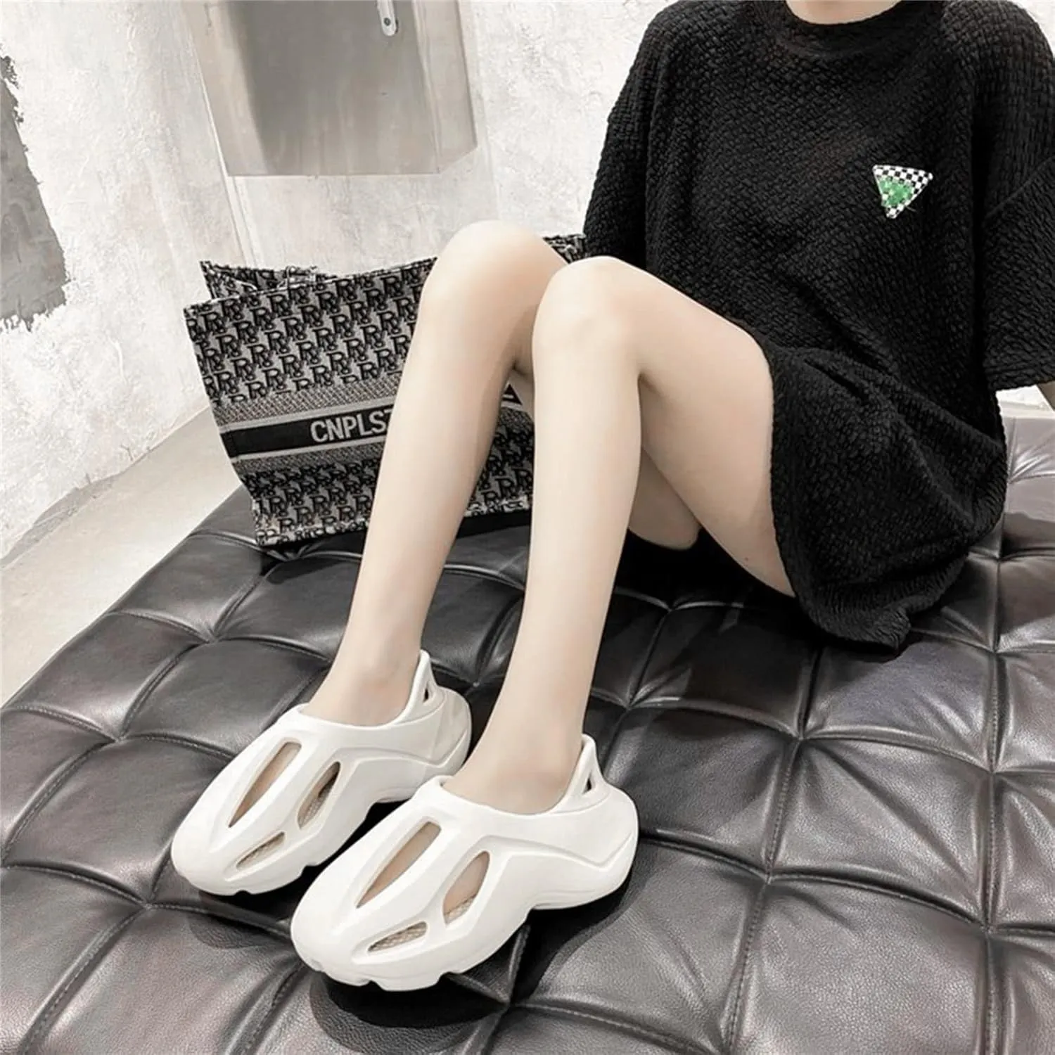 Foam Runner Shoes, Unisex Foam Runner Sneakers Pillow Cloud Shoes Non-Slip Lightweight Breathable Soft Fashion Sandals