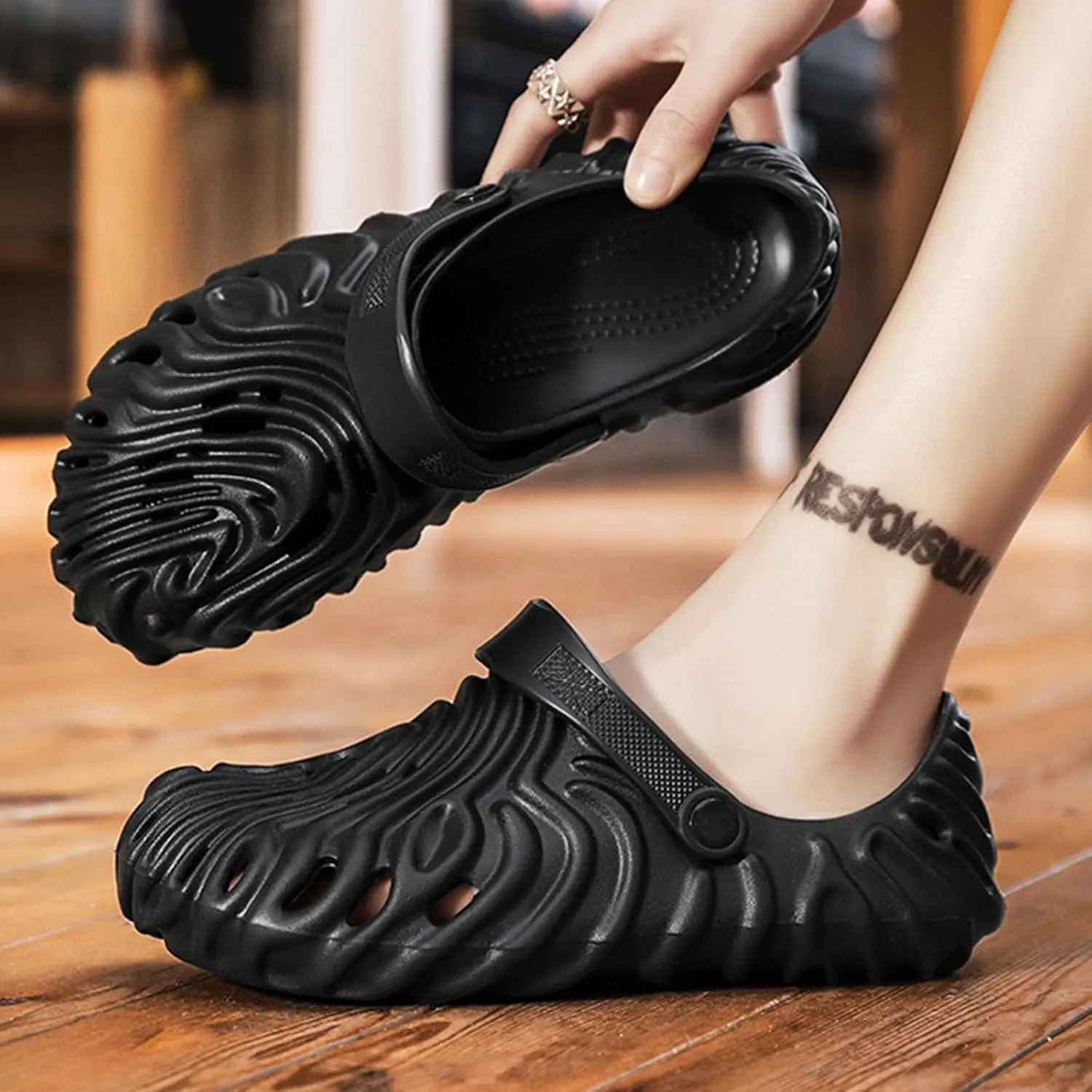 Foam Treadmill Sneakers Cloud Slippers Women's Foam Couple Men's Foam Pillow Casual Shoes Anti-slip Outdoor Beach Slippers Summer