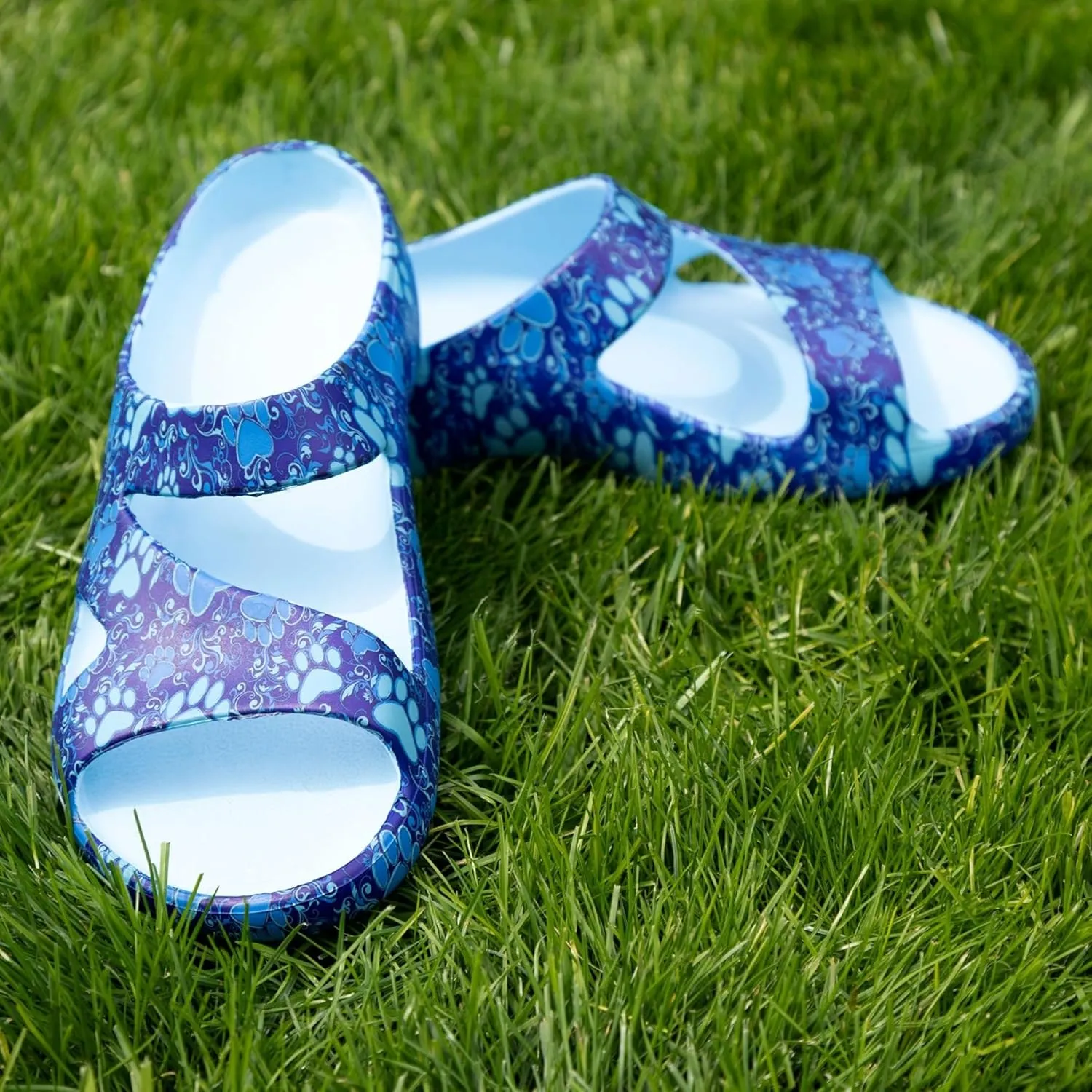 GreaterGood Positively Inspired Slide Sandals Ultra Lightweight Cushioned EVA Soles Easy Slip On Durable Quick Dry Beach Sandal