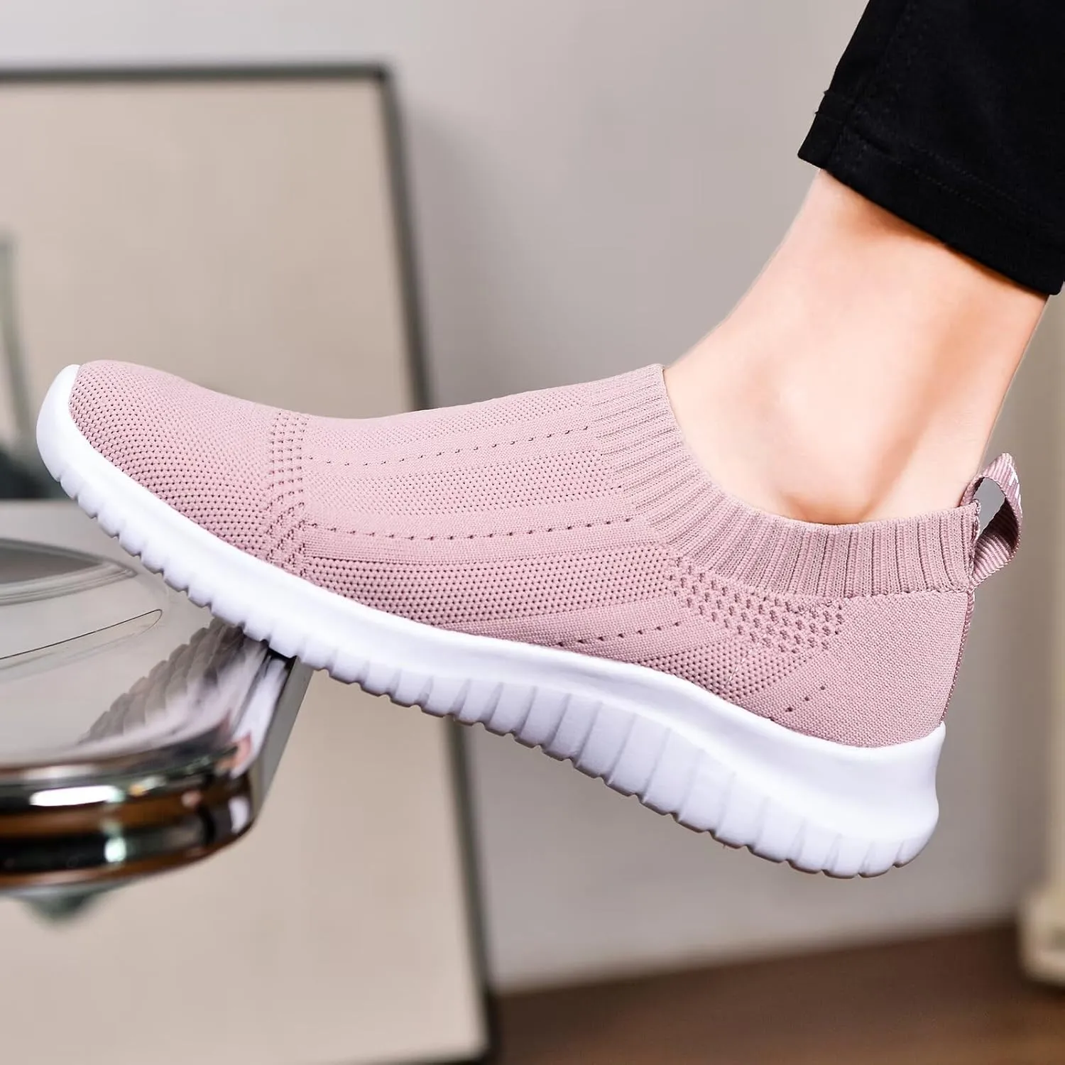 konhill Women's Slip On Sneakers Non Slip Walking Shoes Breathable Mesh Work Casual Lightweight Tennis Workout Shoes