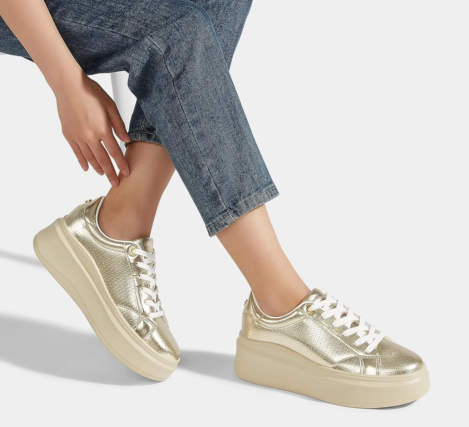 LUCKY STEP Women's Platform Fashion Sneakers Faux Leather Classic Tennis Shoes Low Top Casual Walking Shoes