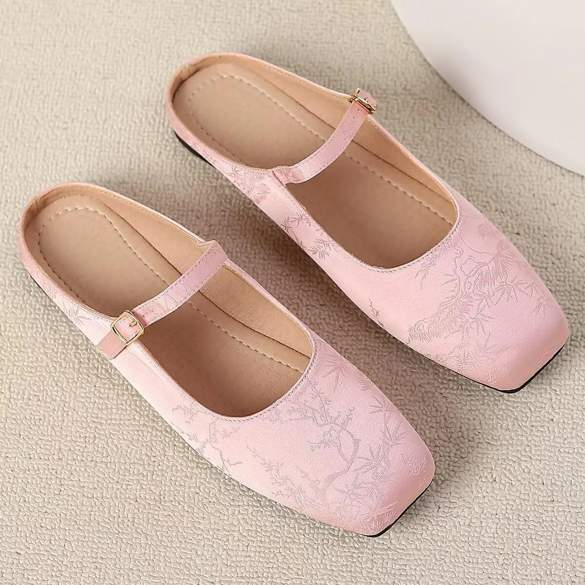 LUXINYU Retro Mules for Women Dressy Square Toe Backless Flat Mules with Strap Embroidered Satin Mary Jane Shoes