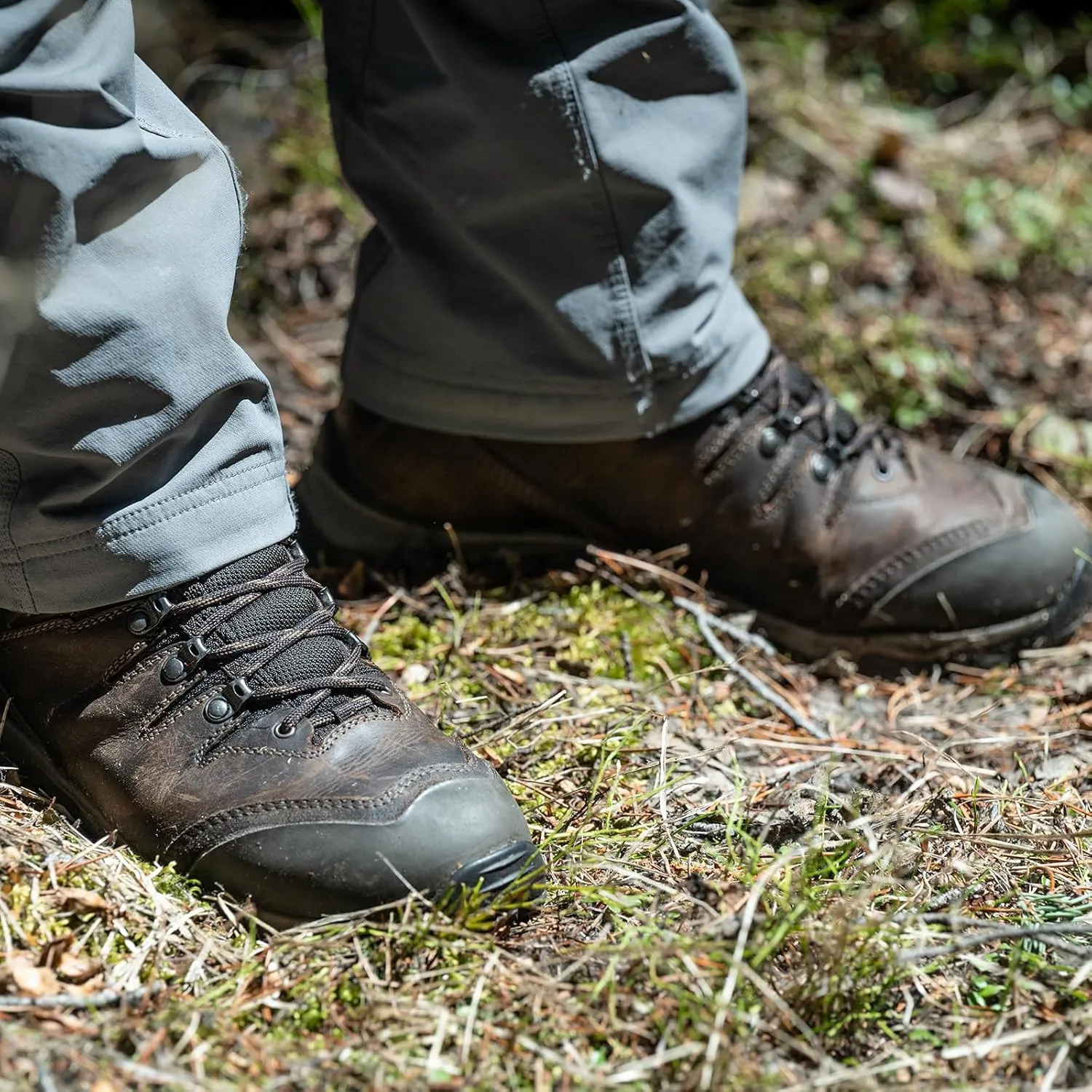 Meindl Men's EuroLight Hunter | Gore-Tex Waterproof Uninsulated Hunting Boot | Ultralight & Flexible | All-Purpose | Made in Italy, Brown