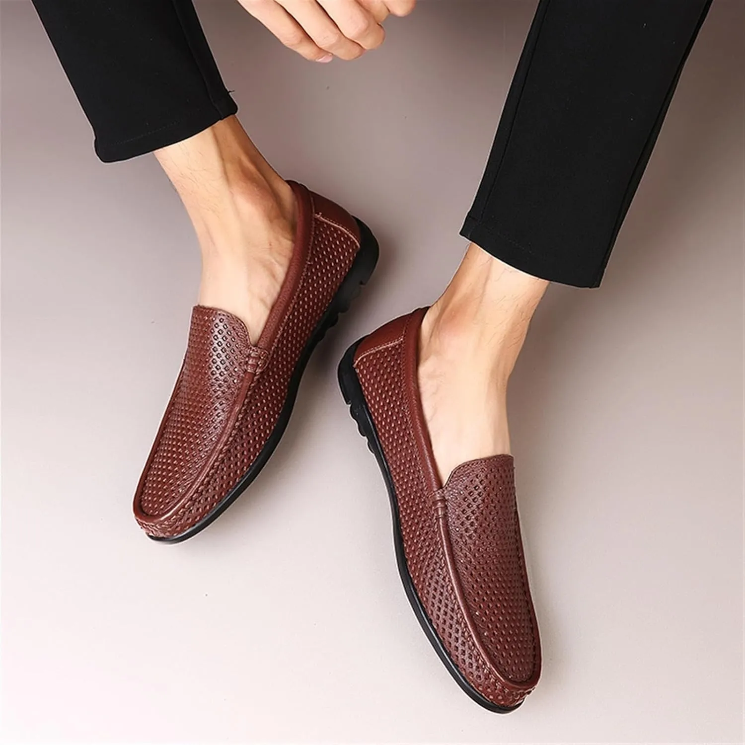 Men's Breathable Leather Loafers – Lightweight Slip-On Shoes with Anti-Slip Sole, Comfortable and Casual Slip-Resistant Design