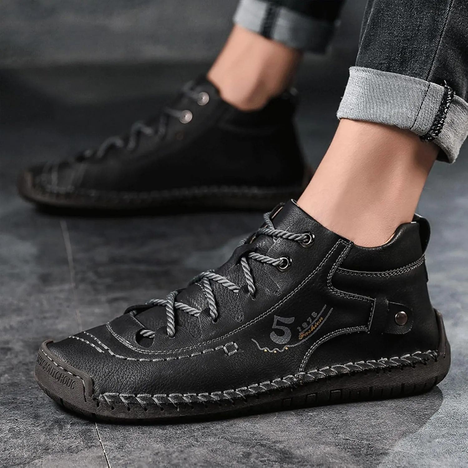 Mens Casual Leather Shoes Ankle Chukka Boots Slip On Lightweight Loafers Mid top Outdoor Lace Up Walking Driving Shoes