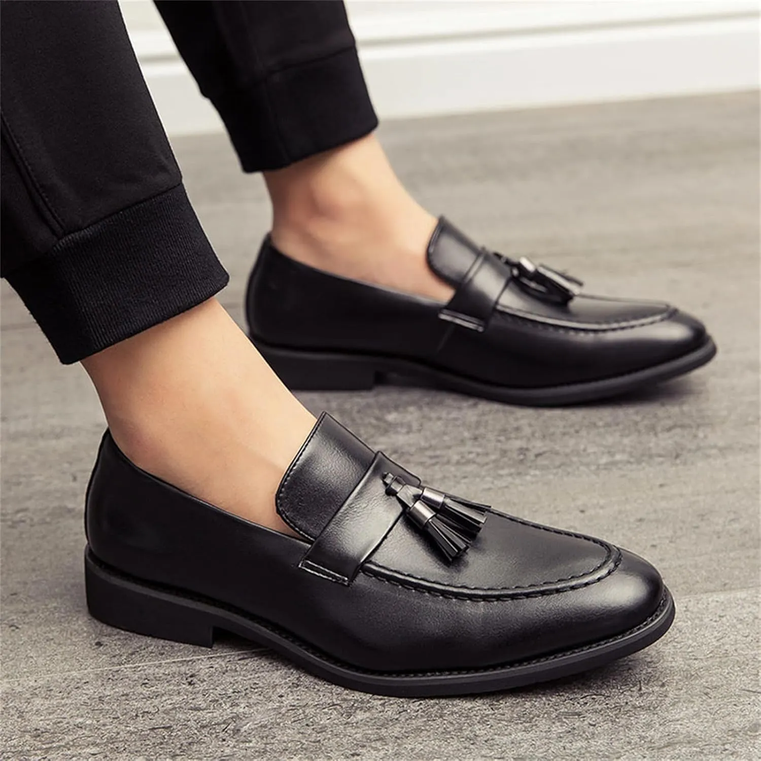 Men's Genuine Leather Slip On Tassels Loafers Classic Casual Dress Penny Loafers Vintage Formal Business Wedding Smoking Shoes