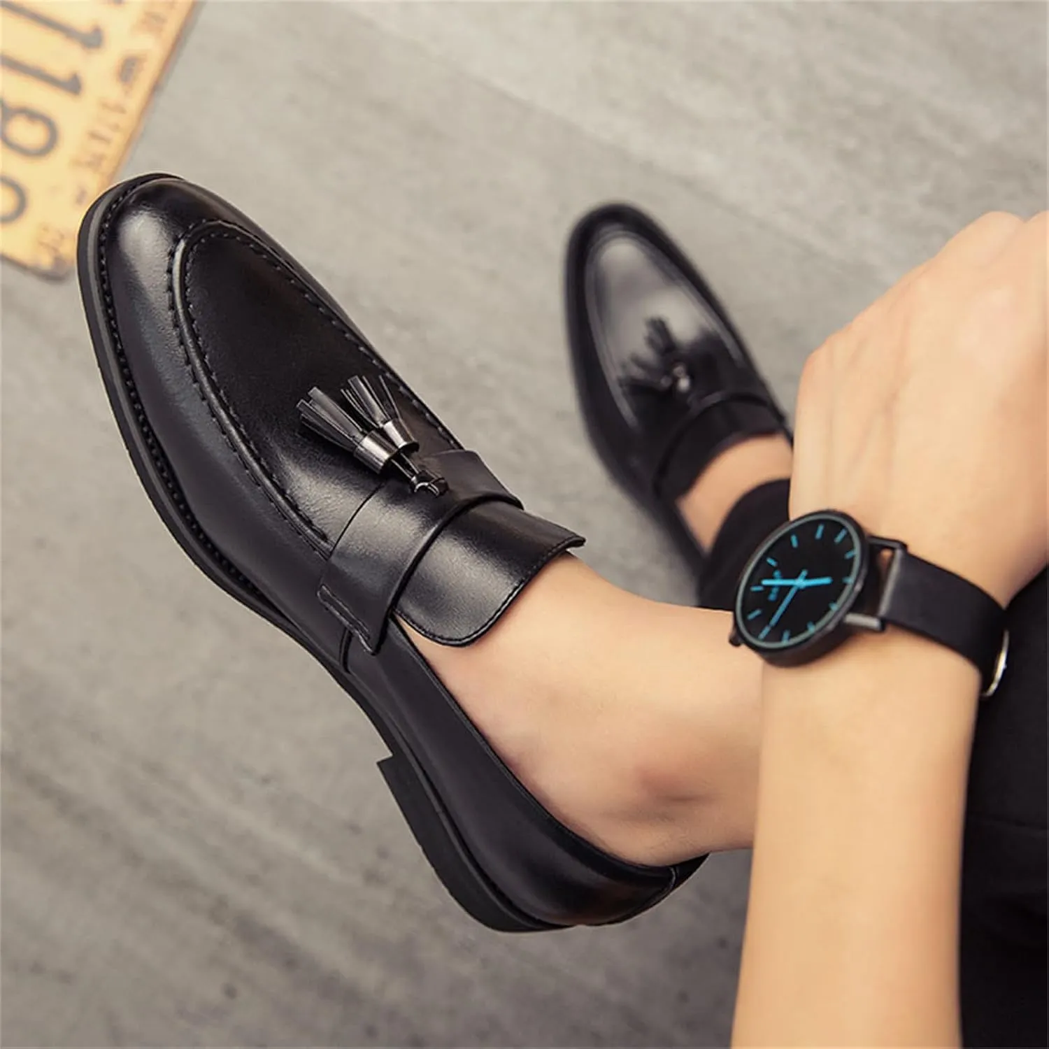 Men's Genuine Leather Slip On Tassels Loafers Classic Casual Dress Penny Loafers Vintage Formal Business Wedding Smoking Shoes