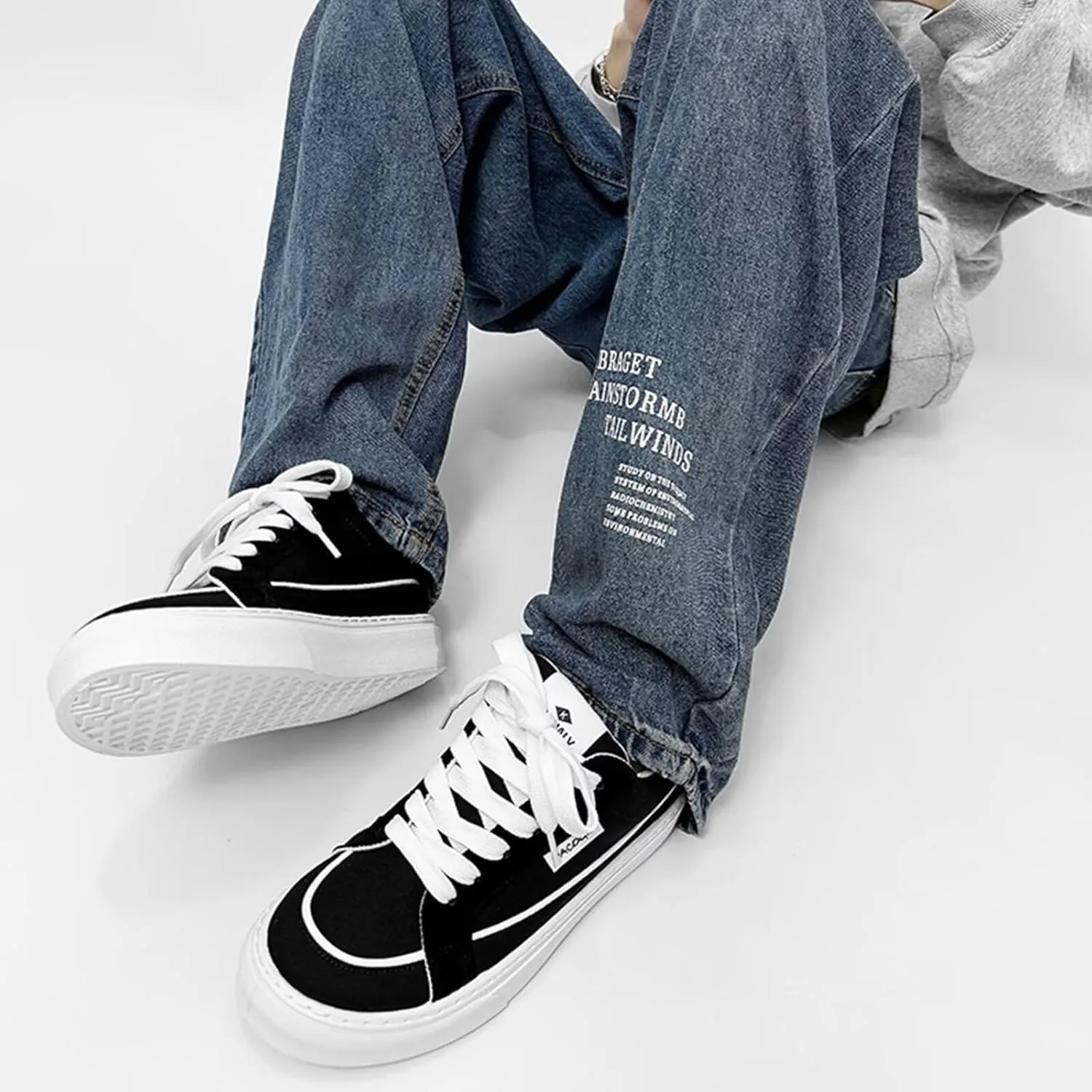 Mens Sneakers Classic Low top Casual Canvas Shoes for Men Teen, Lace Up Comfortable Skate Walking Shoe for Men Lightweight 2025 Popular Fashion Sneakers