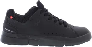 On Women's The Roger Advantage Sneakers