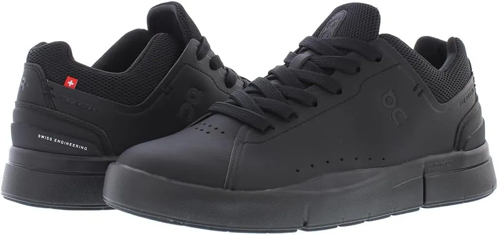On Women's The Roger Advantage Sneakers