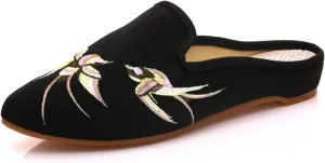 Qhome Women's Chinese Swallow Embroidery Pointed-Toe Comfortable Satin Casual Mules House Pumps Slippers Shoes