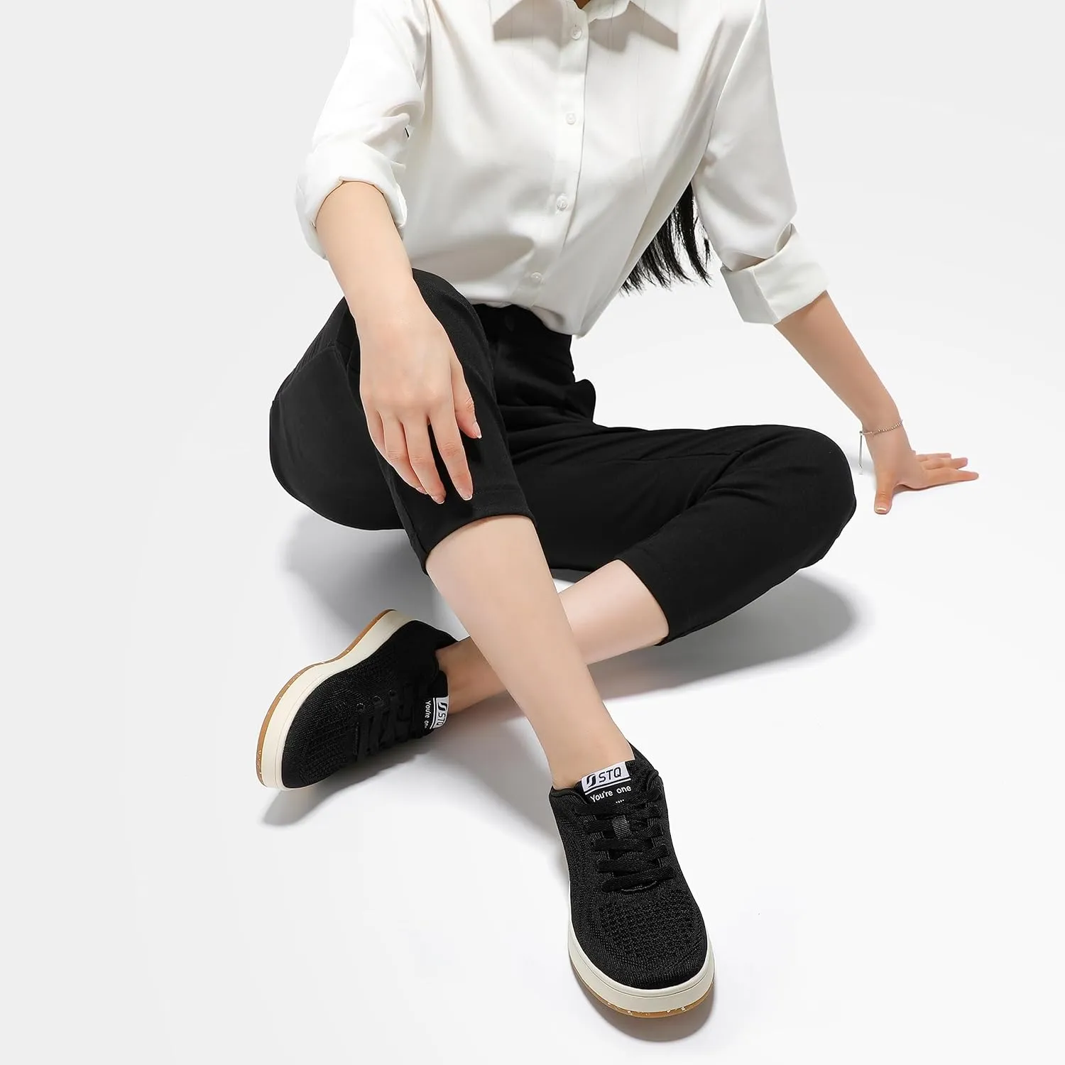 STQ Womens Lace Up Fashion Sneakers Business Casual Shoes | Breathable Mesh Upper Walking Shoes