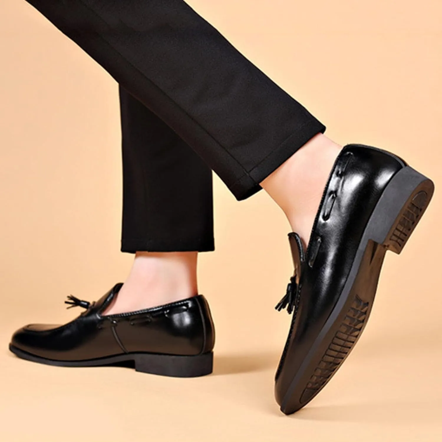 Tassel Loafers Men Fashion Slip on Dress Shoes Driving Flats Comfy Lightweight Workout Shoe Black Brown Hiking Party Footwear