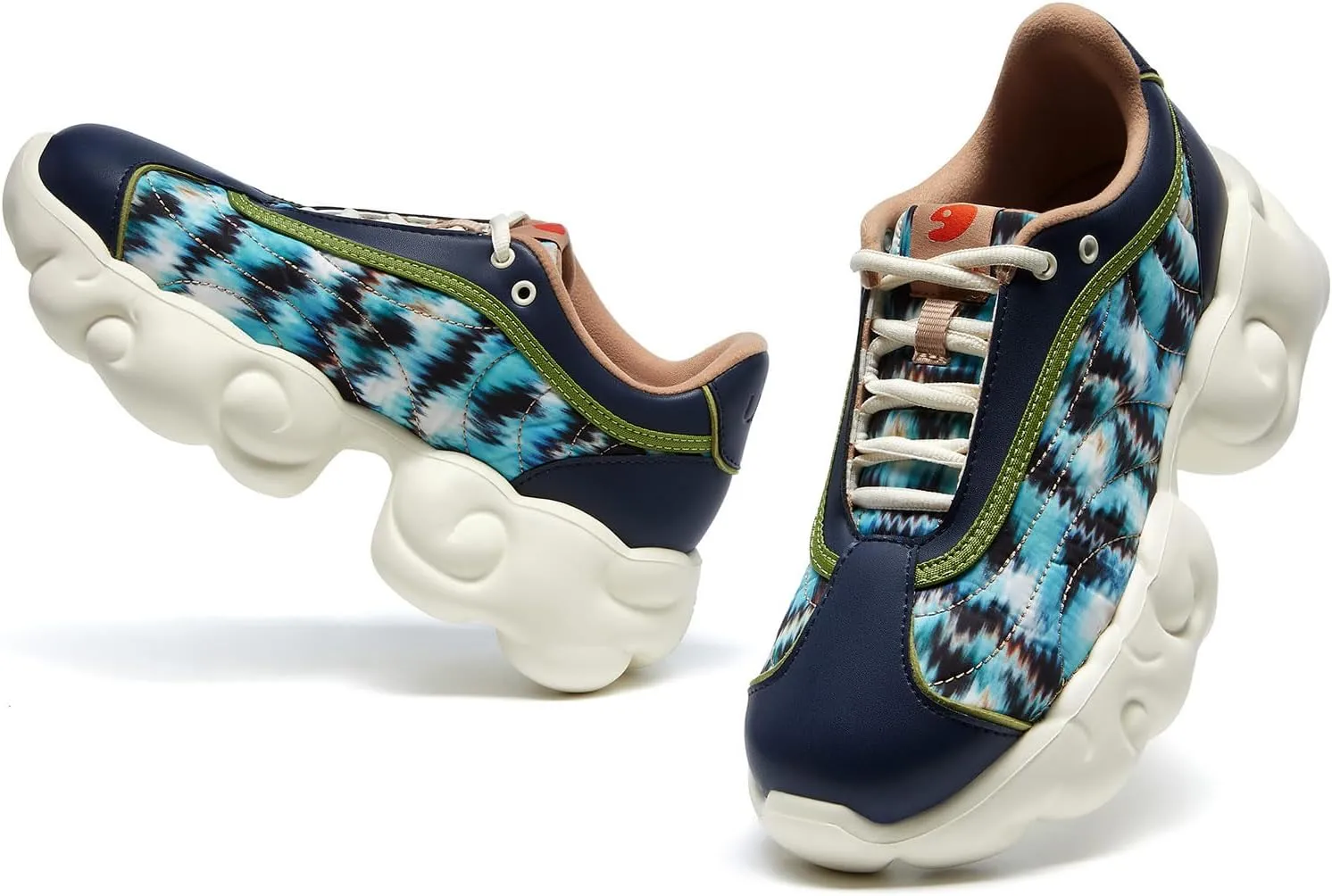 UIN Women's Platform Fashion Sneakers Chunky Walking Art Travel Shoes Cloud Series
