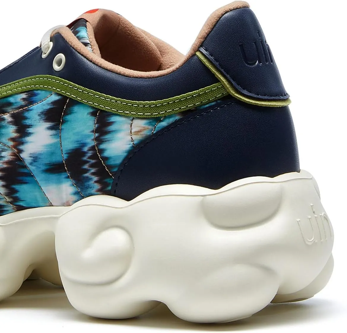 UIN Women's Platform Fashion Sneakers Chunky Walking Art Travel Shoes Cloud Series