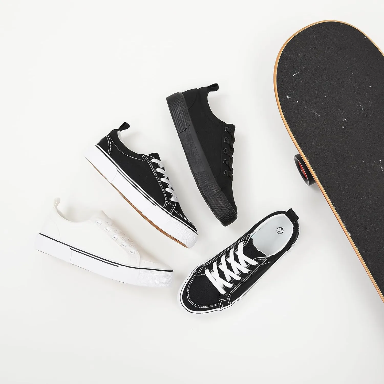 Uoidru Canvas Shoes for Women White Tennis Sneakers Womens Black Shoes Casual Comfortable Low Top Skateboard Fashion Sneakers