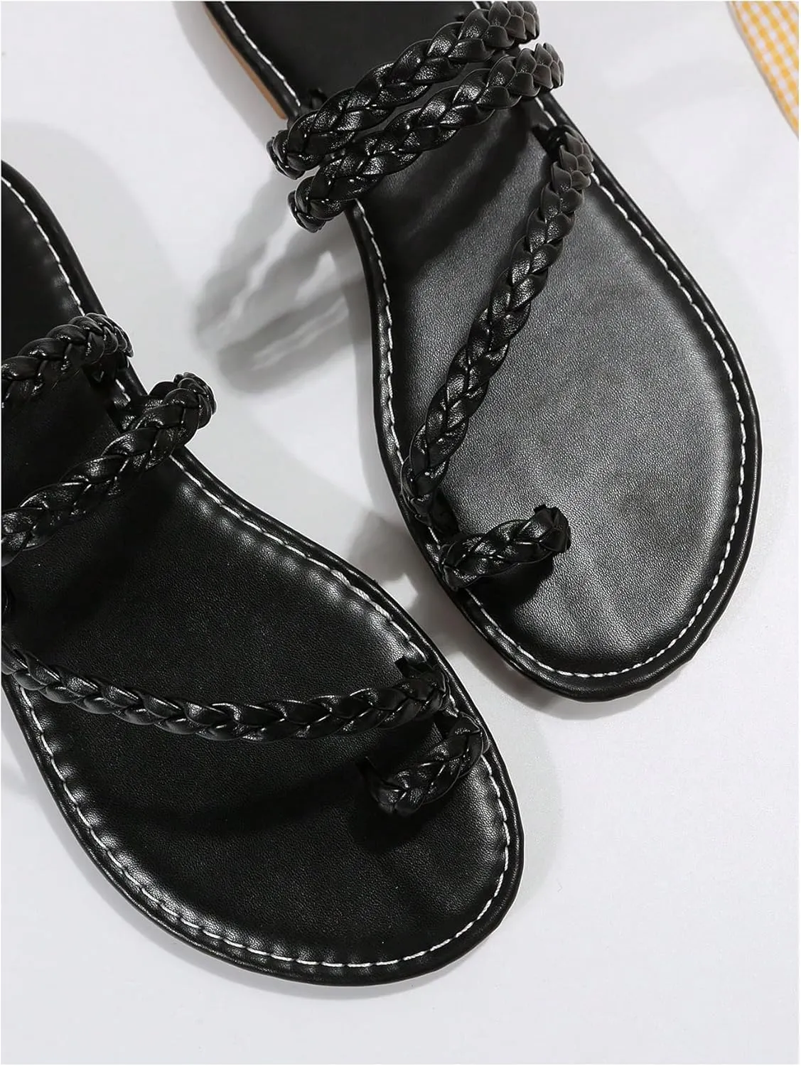 Verdusa Women's Strappy Thong Sandals Beach Sandals Boho Flats