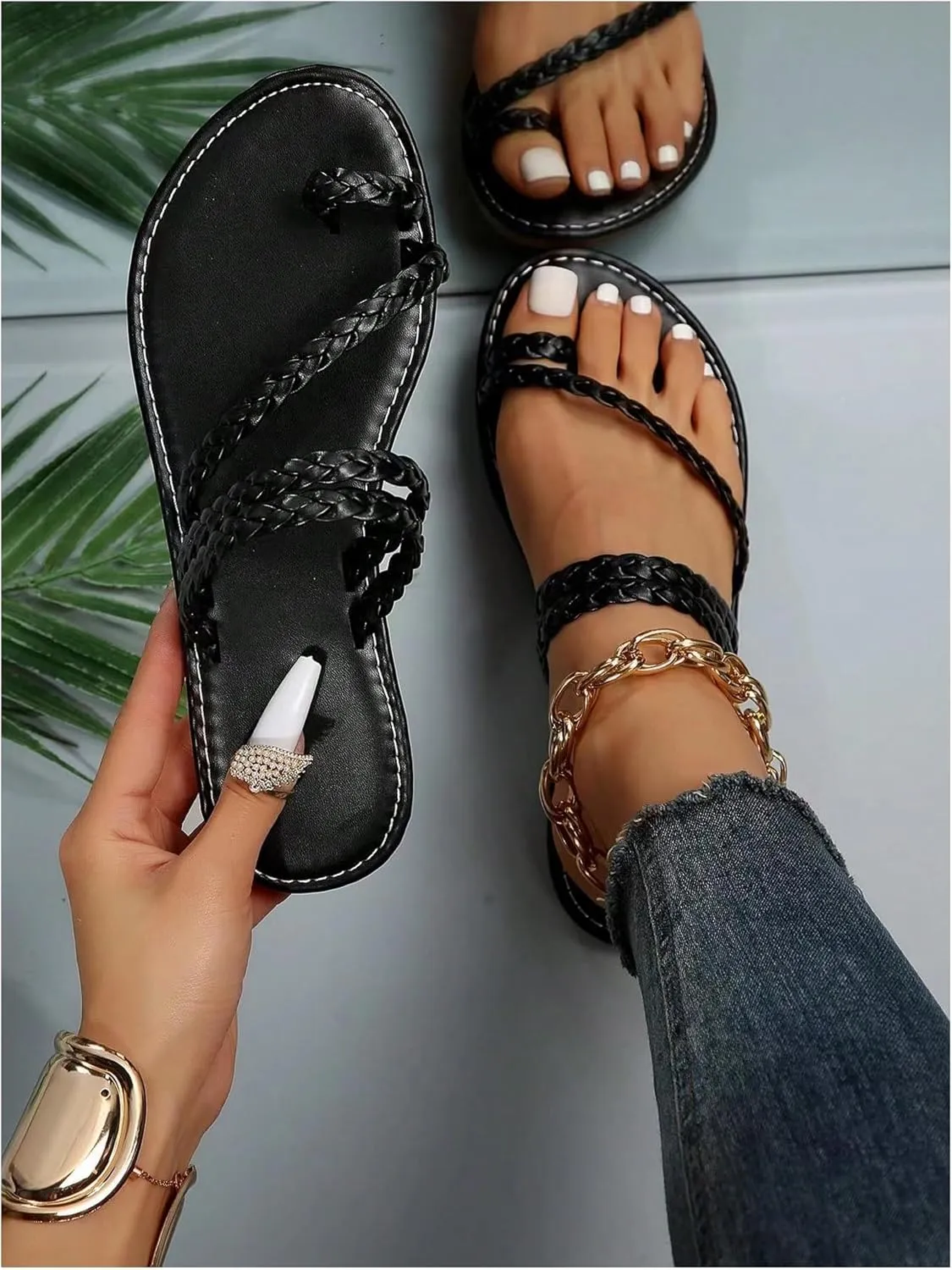 Verdusa Women's Strappy Thong Sandals Beach Sandals Boho Flats