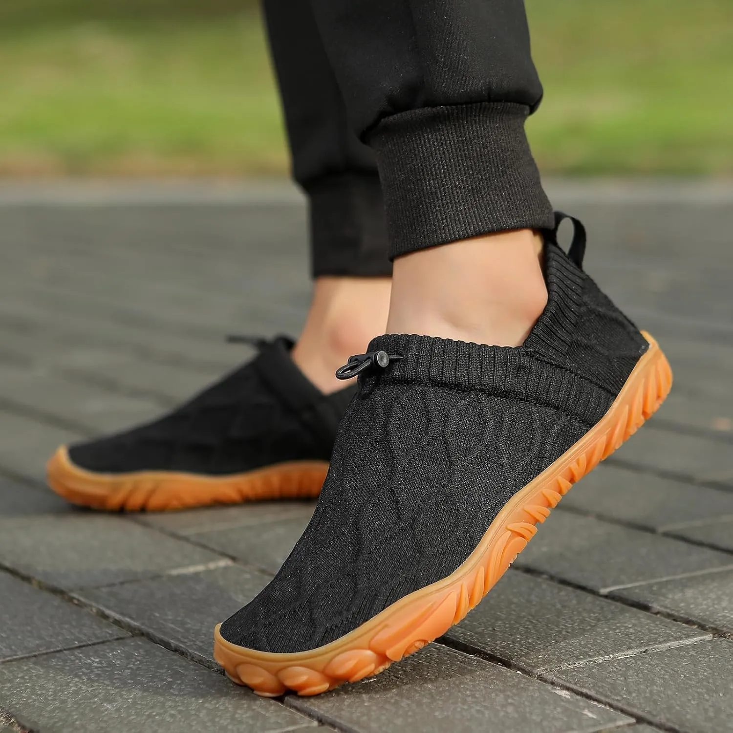 Wide fit Barefoot Water Shoes Womens Mens Breathable Knit Shoes Simple Comfortable Walking Shoes Beach Outdoor Running Sneakers