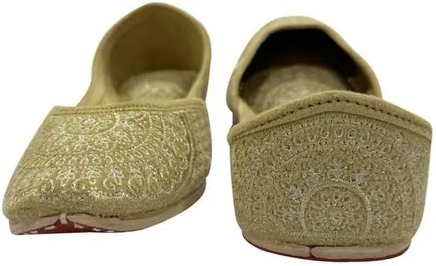 Women Flat Velvet Khussa Shoes Punjabi Jutti Traditional Mojari Loafers Pumps