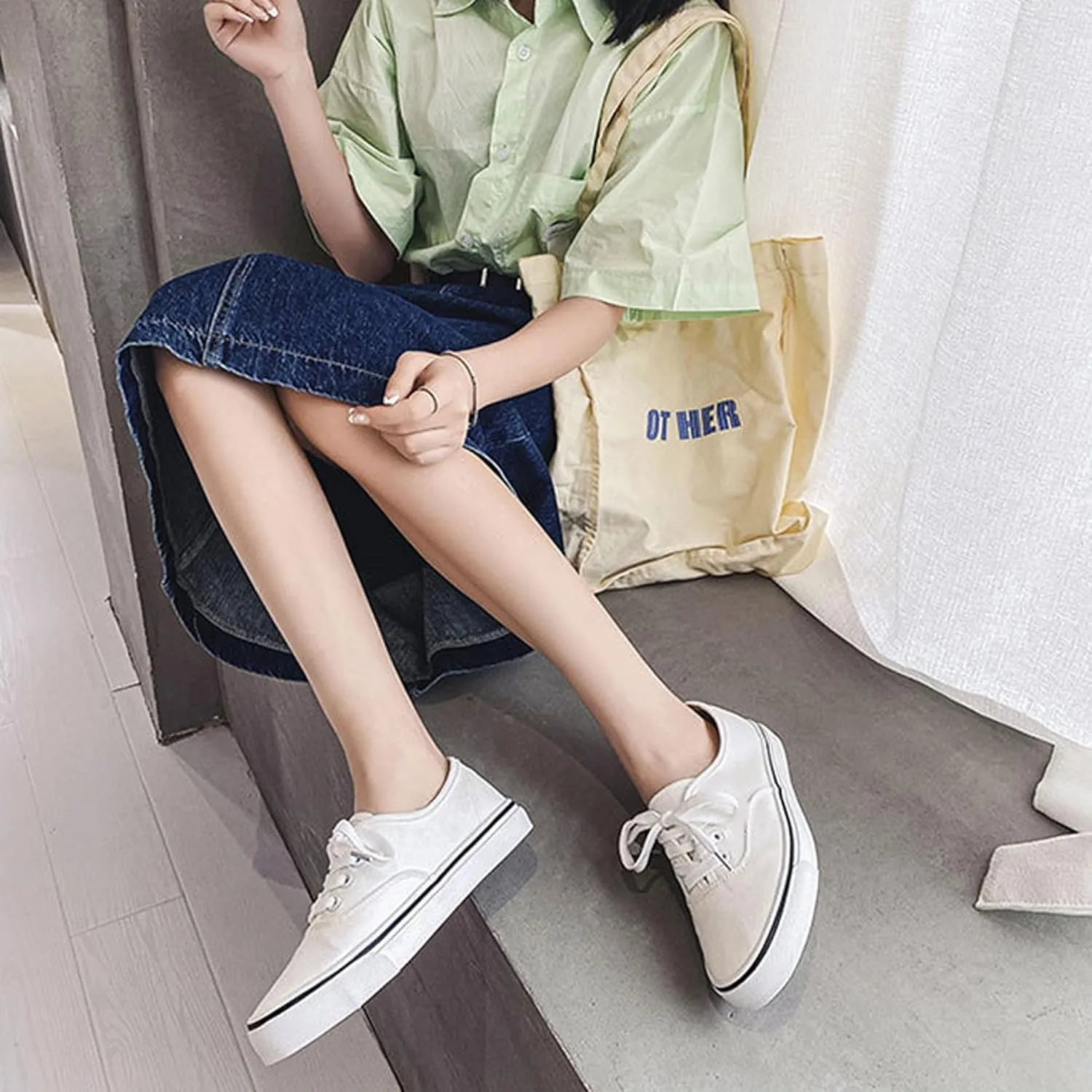 Women's Canvas Shoes Low Top Fashion Classic Slip on Canvas Sneakers Lace-up Walking Shoes Tennis Shoes