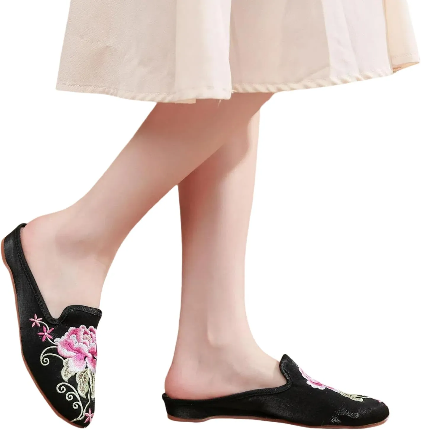 Women's Chinese floral peony embroidery with pointed toe, cosy satin, casual mules, home slippers