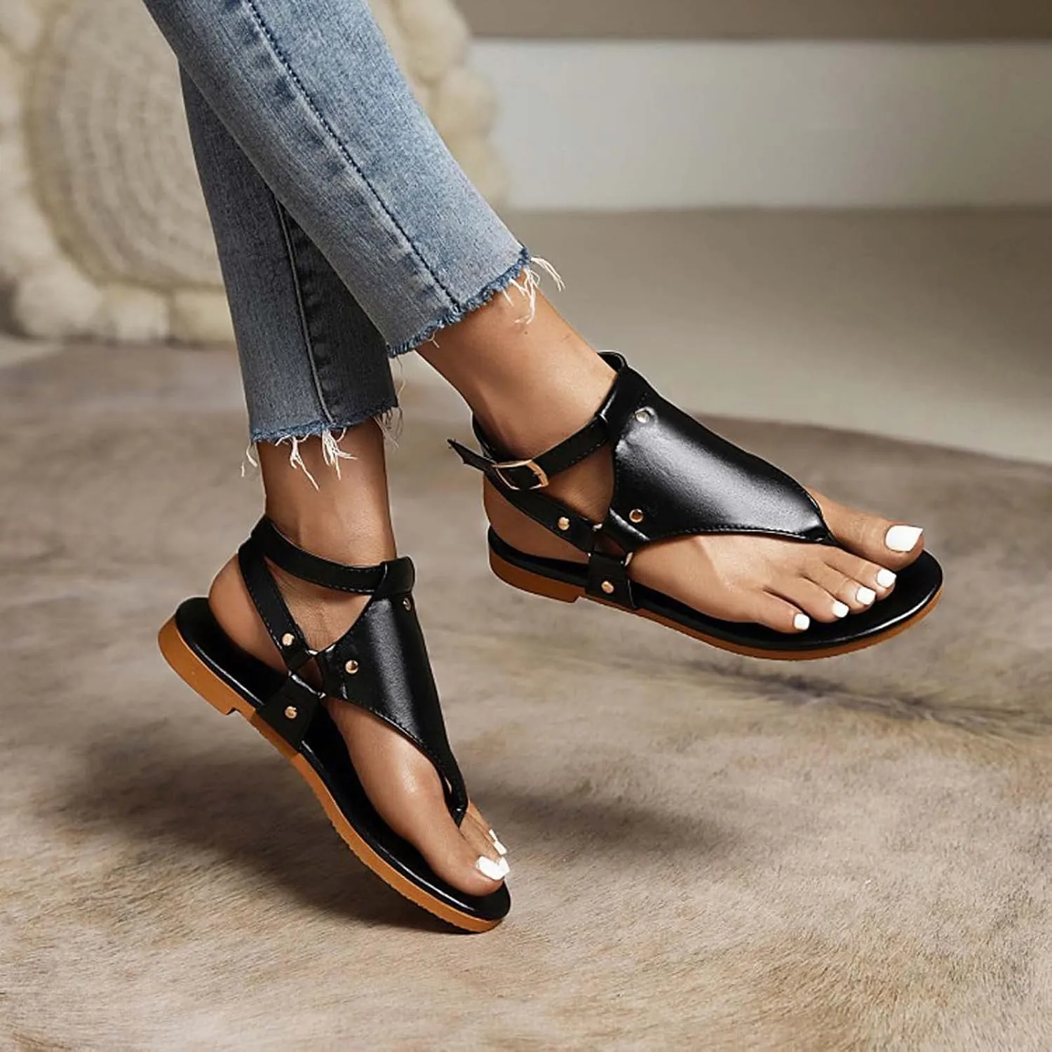 Womens Low Wedge Sandals Ladies Summer Faux Leather Flip Flops Vintage Buckle Design Ankle Strap Thong Sandals Comfy T-Bar Slingback Beach Walking Shoes,Black,US10/EU41
