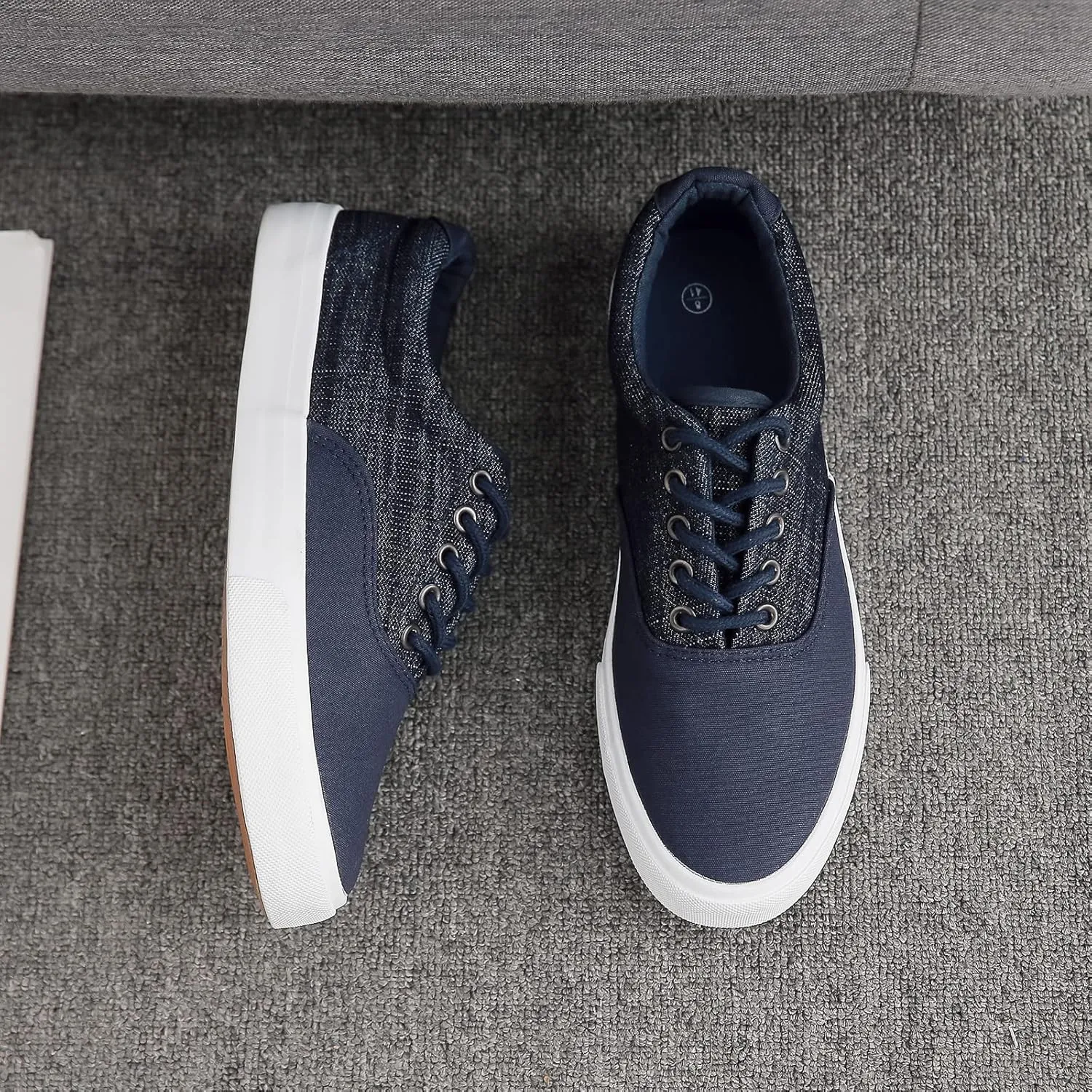 yageyan Men’s Low Top Canvas Walking Shoes Lace-up Fashion Sneakers Casual