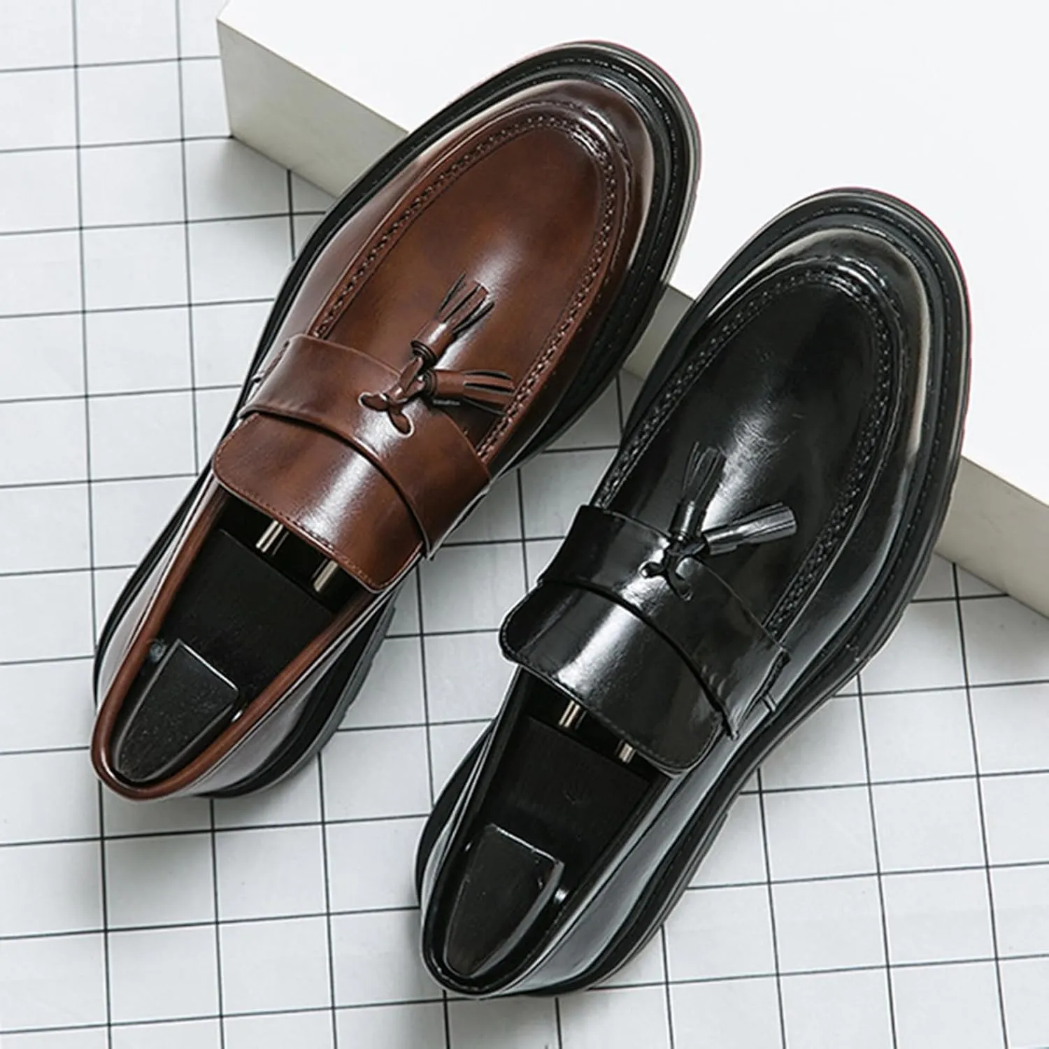 Zeberfi Men's Leather Slip On Tassel Platform Dress Loafers Fashion Round Toe Low Top Non-Slip Luxury Business Formal Shoes Casual Business Loafers Shoes